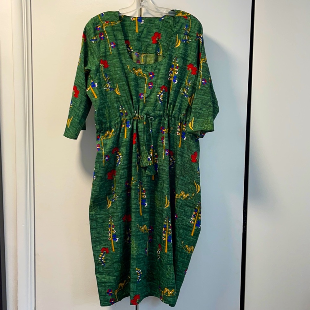 Colorful green dress Medium/Large